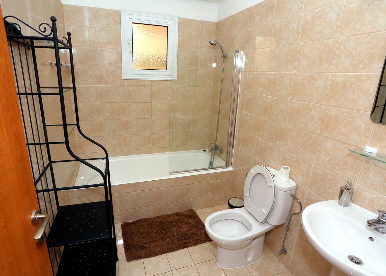 Penelope Court Apartment 102 Larnaca Buitenkant foto