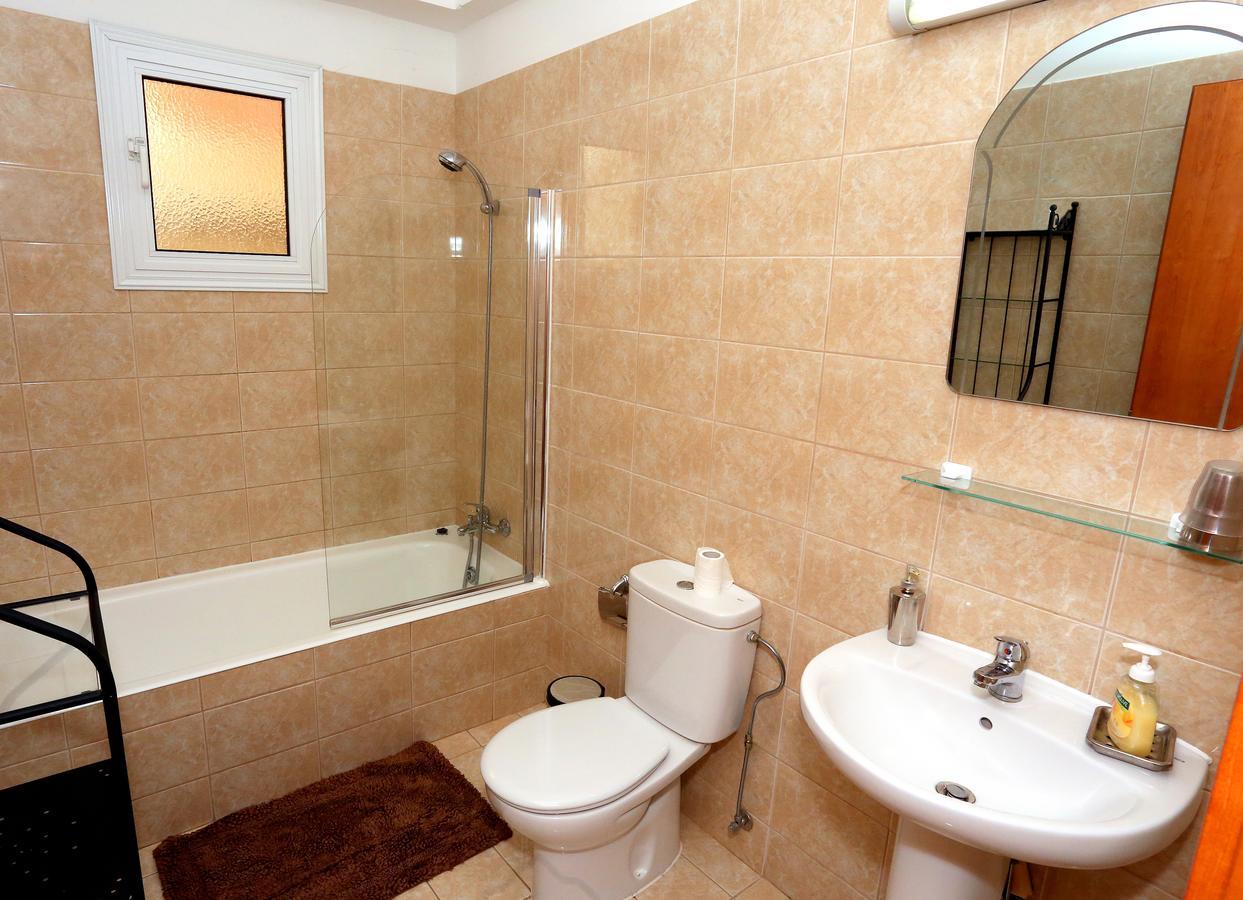 Penelope Court Apartment 102 Larnaca Buitenkant foto