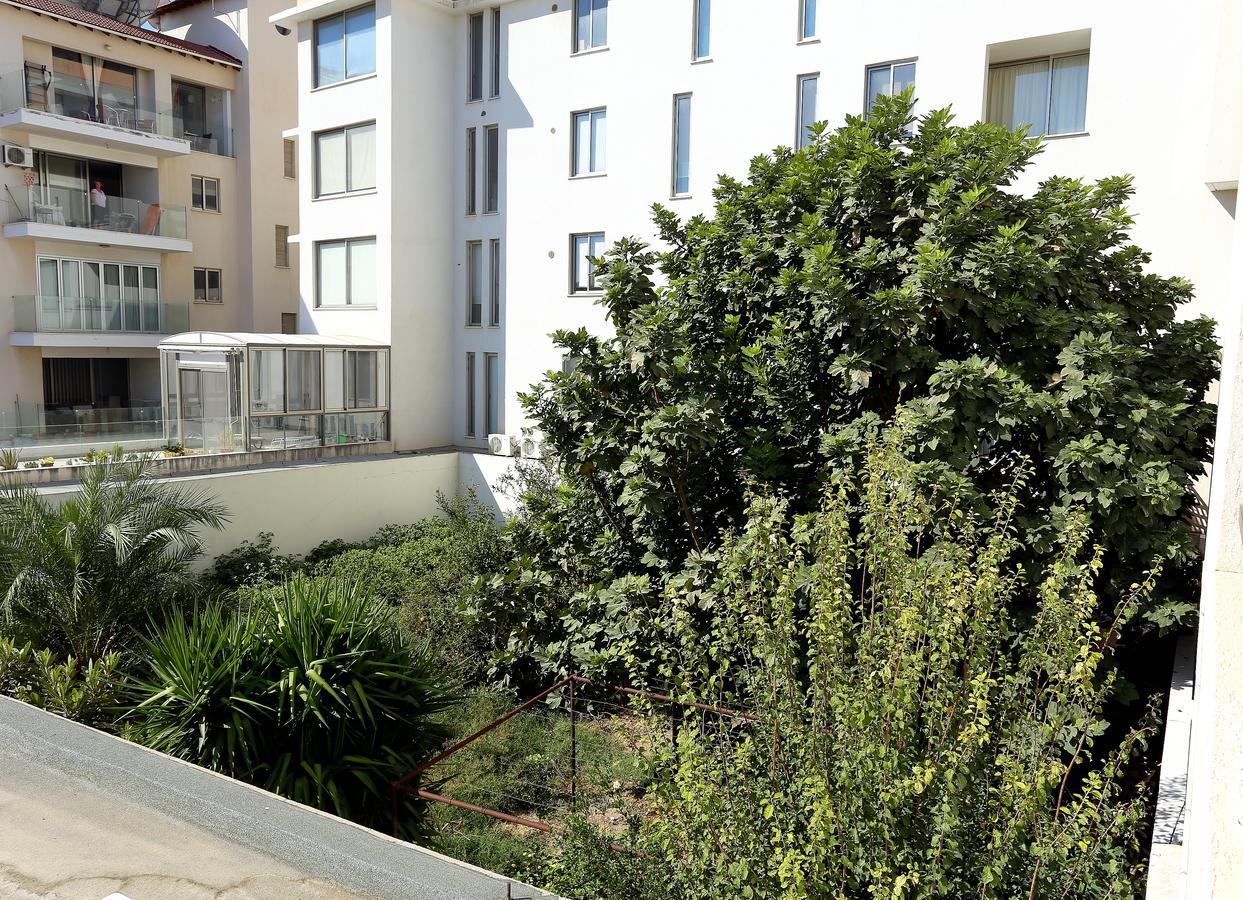 Penelope Court Apartment 102 Larnaca Buitenkant foto