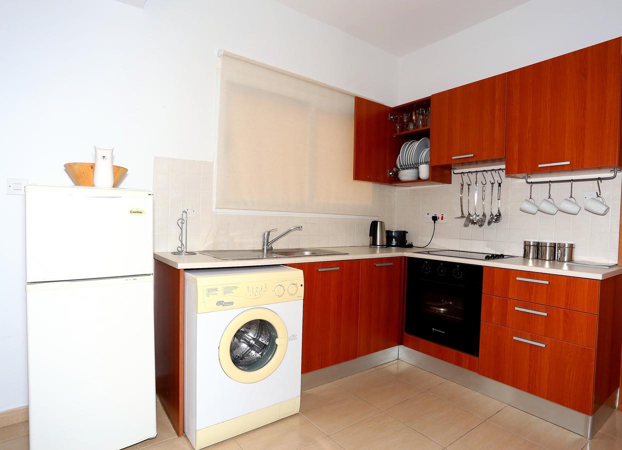 Penelope Court Apartment 102 Larnaca Buitenkant foto