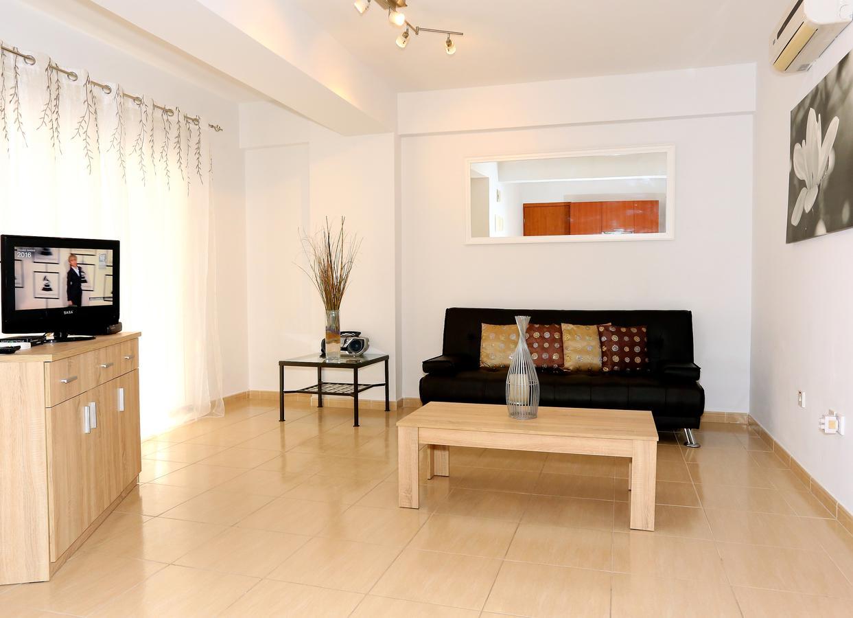 Penelope Court Apartment 102 Larnaca Buitenkant foto